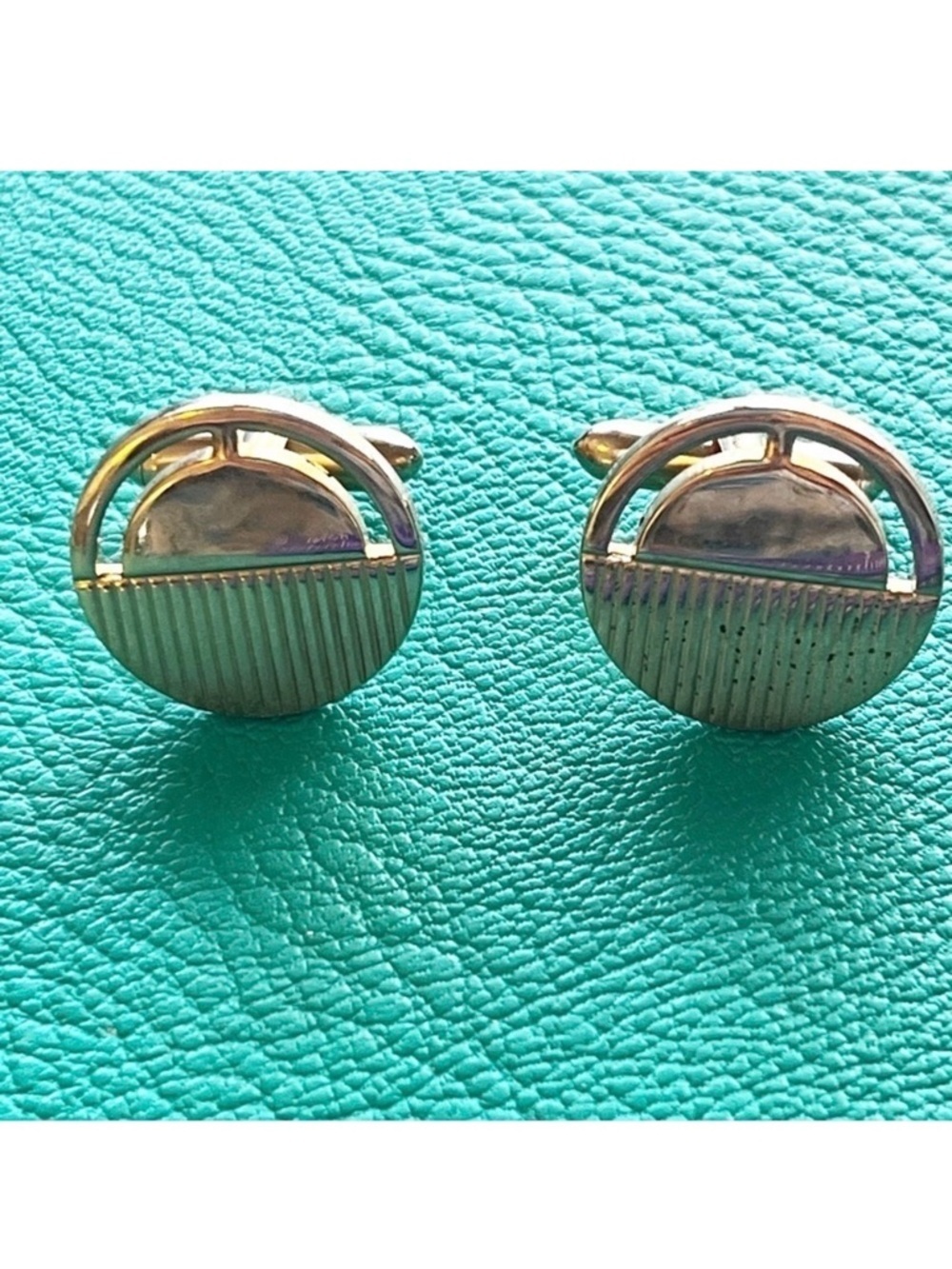 SWANK Cufflinks Gold Tone Round Mid Century Bullet Signed Classic Vintage